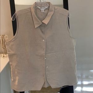 Casual Corner Annex Tan sleeveless shirt